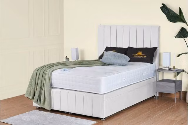 UK Bed Furniture Hamilton Divan Ottoman Storage Bed with End Lift and 54 Inch Headboard in White, W/D: 90 x 190 cm