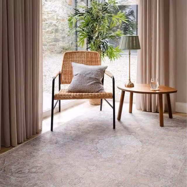 The Rug House Neutral Beige Distressed Traditional Medallion Non Slip Washable Area Rug, W: 330 cm, D: 240 cm