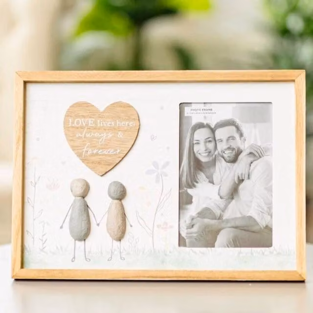 Marco Paul Love Pebble Art Floral Picture Frame in Multicolour Wood and Stone, W/D/H: 28.0 x 20.0 x 1.5 cm