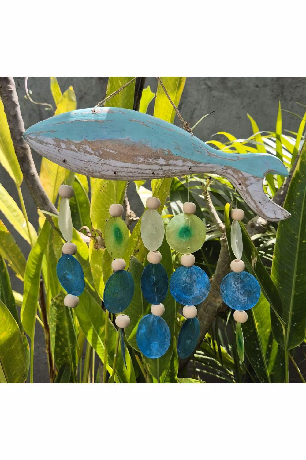 KDMD Aqua Fish Carving with Copis Drop Multicolour Wood Marine-Inspired Tabletop Decor – 2