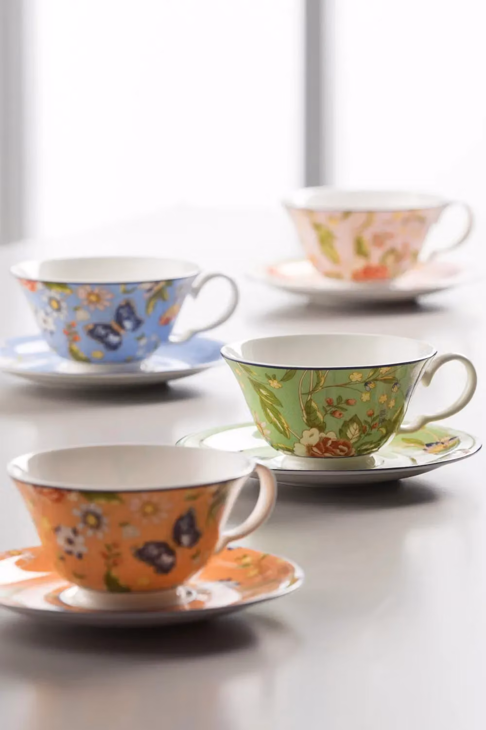 Aynsley Cottage Garden Windsor Bone China Floral Teacups and Saucers Set in Multicolour – 2