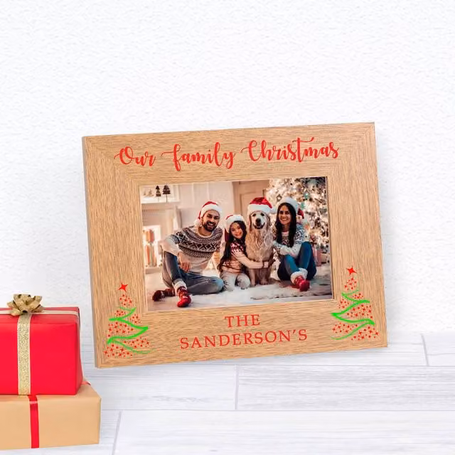 Uniqueful Personalised Our Family Christmas Wood Picture Frame, Brown, W/D/H: 10 x 15 x 1.7 cm