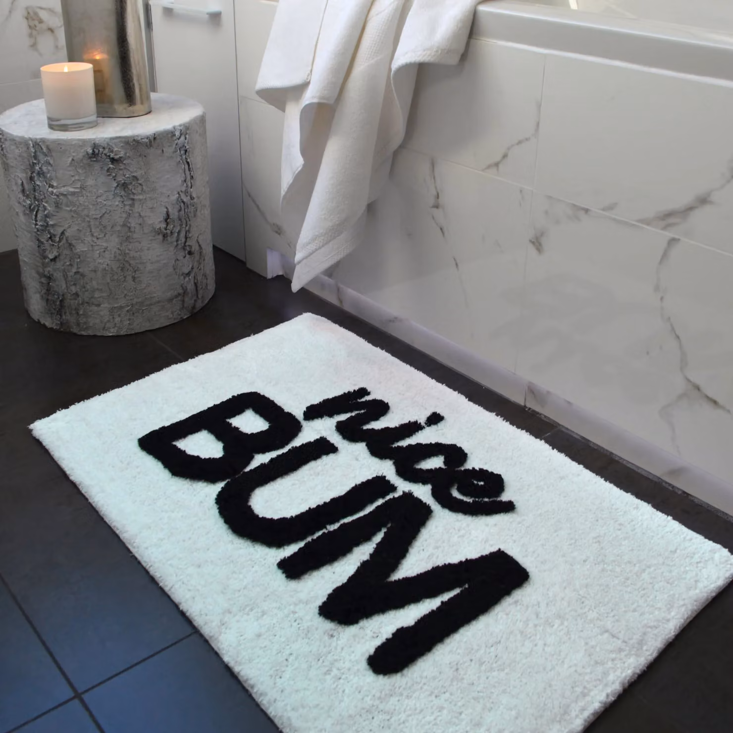 Mooky Mats Nice Bum Slogan Bath Mat, White, W/D: 80.0 x 50.0 cm – 3