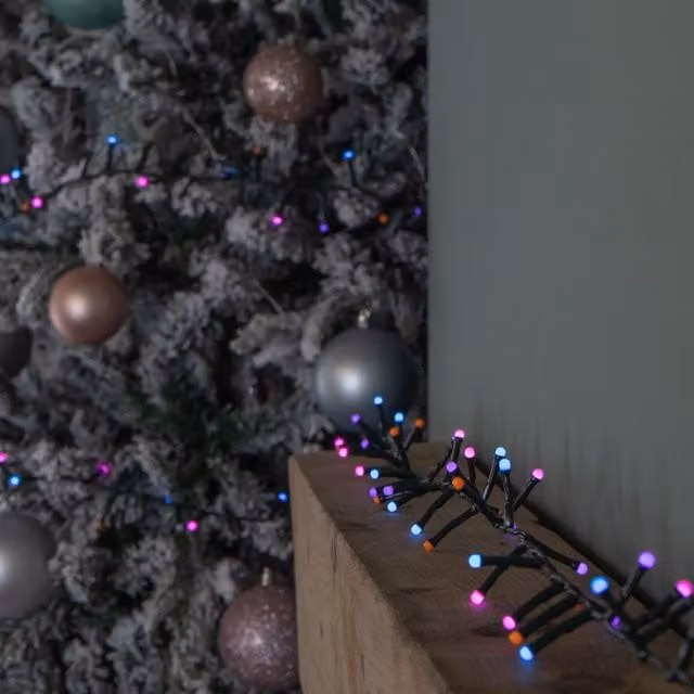 Samuel ALEXANDER BerryBrights 9m 360 LED Battery Operated Christmas String Lights in Multicolour