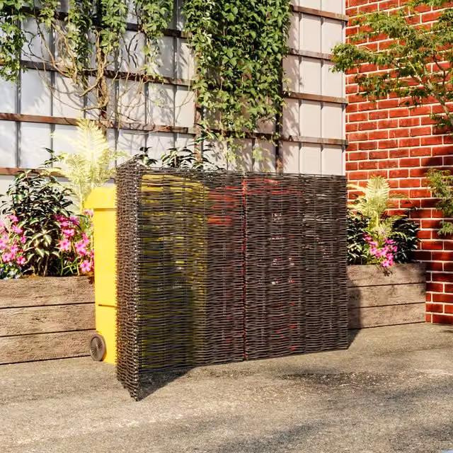 Livingandhome Brown Outdoor Wicker Privacy Wheelie Bin Screen, Height: 342 cm