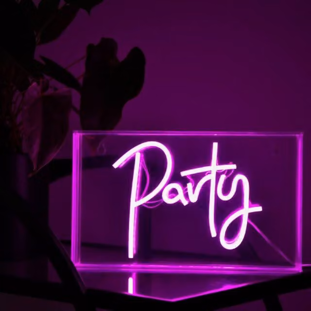 Madison & Mayfair Retro Pink LED Neon Sign Box with Acrylic Effect