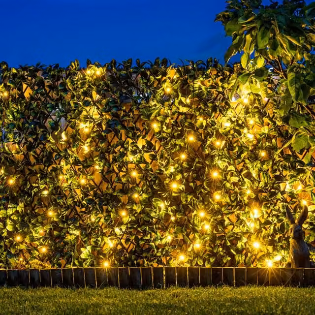 Primrose Extendable Artificial Laurel Leaf Hedge Screening with LEDs in Brown and Green