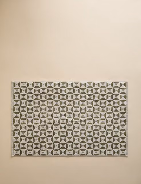 M&S Pure Cotton Geometric Tile Fern Bath Mat in Green