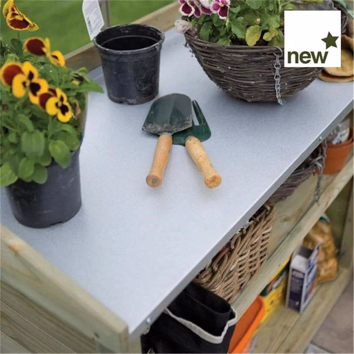 Cheshire Deluxe Potting Bench Workstation in Light Oak, W/D/H: 152.4 x 50.8 x 50.8 cm – 2