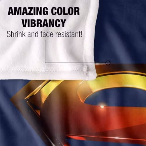 Warner Bros. Supergirl The TV Series Logo Glare Silky Touch Super Soft Fleece Throw Blanket, Multicolour, W: 127 cm x D: 152 cm – 3