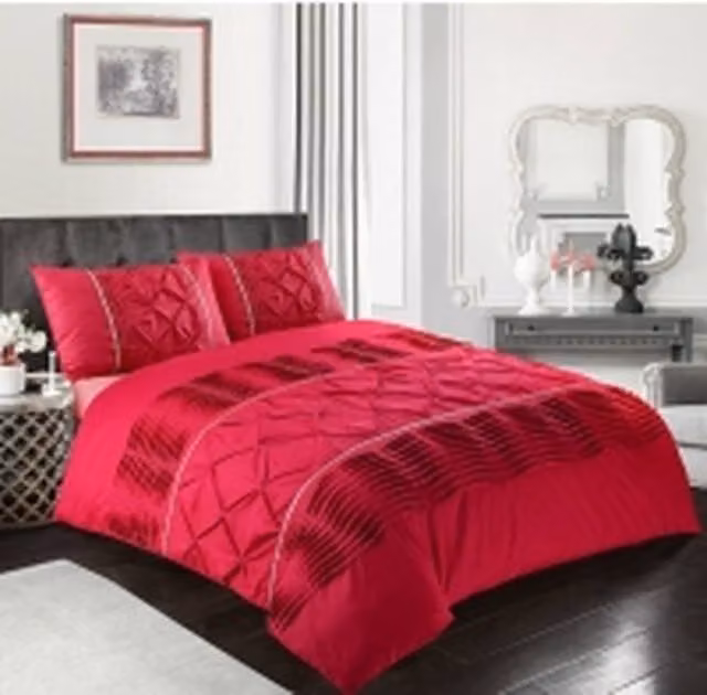 Homes-Linen Luxury Eleanor Red Striped Pintuck Duvet Cover Set, W/D/H: 180 x 200 cm