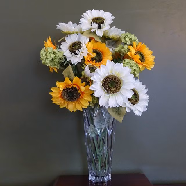 White and Yellow Sunflower Mix Glass Vase, Rectangular Tabletop Floral Arrangement, W/D/H: 35.0 x 17.0 x 17.0 cm