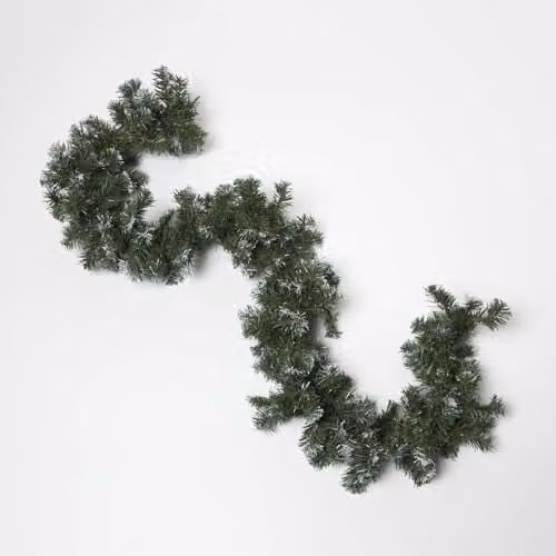 Homescapes Green Snow Dusted Christmas Foliage Garland