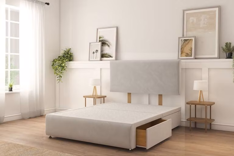 Sloomy Rutherford Plush Divan Bed Set in Silver with 2 Left-Side Drawers, 26 inch Strutted Headboard and 12 inch Matching Footboard, Small Double, W/D/H: 120 x 200 cm