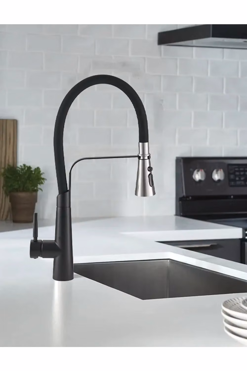 Living and Home Matt Black Stainless Steel Flexible Pull-Down Kitchen Faucet with Pull Out Spout – 2