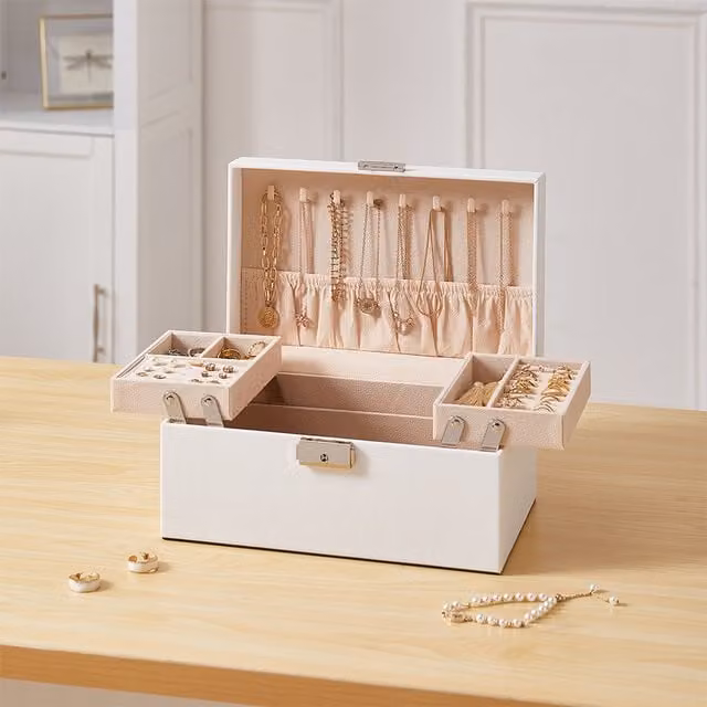 Livingandhome White Fabric Travel Jewellery Organiser Case with Handles