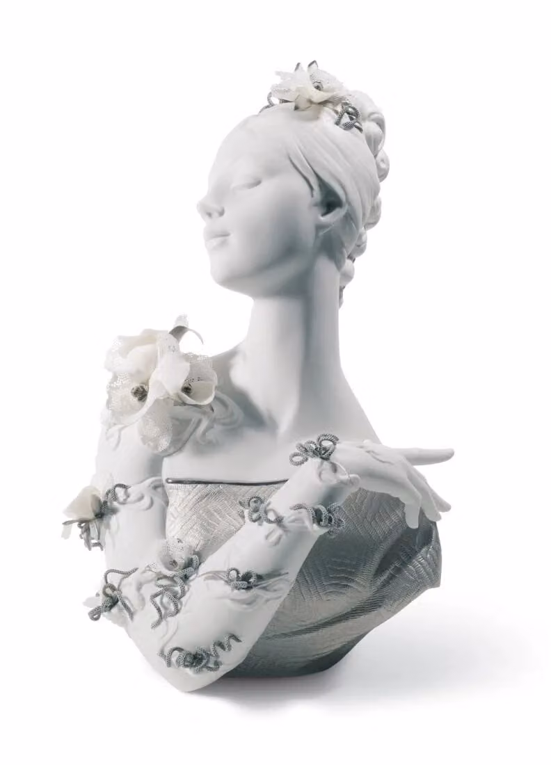Lladró My Fair Lady Porcelain Bust in Silver and White