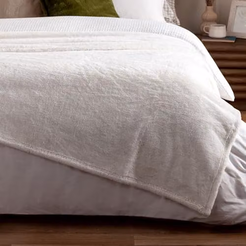 Riva Home Reversible Double-Face Faux Fur Throw in Beige and White, W/D/H: 150 x 200 cm – 3