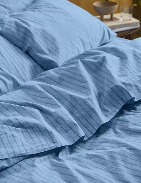 Piglet In Bed Washed Cotton Striped Flat Sheet Blue Mix W/D/H: 140 x 200 cm