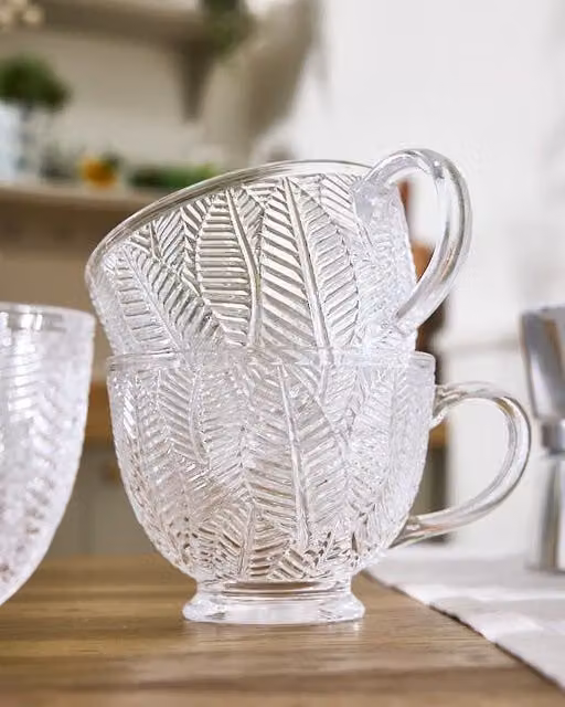 Dibor Set of 2 Vintage Embossed Botanical Design Glass Coffee Mugs, 400ml, Clear