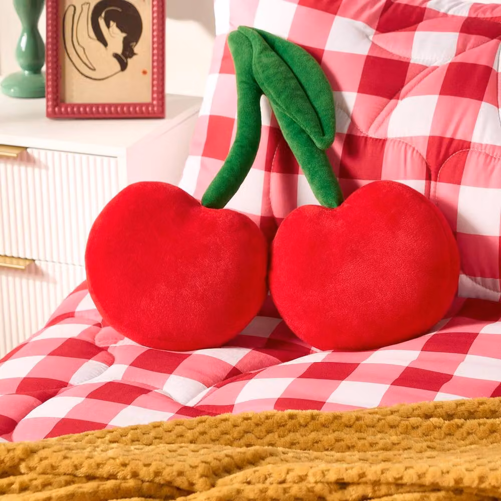 OHS Red Heart Shaped Bouclé Decorative Scatter Cushion, W/D/H: 40 x 40 x 40 cm – 2