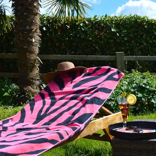 Allure Bath Fashions Extra Large Zebra Print Beach Towel in Pink and Black, 100% Cotton, W: 80 cm, L: 180 cm – 6