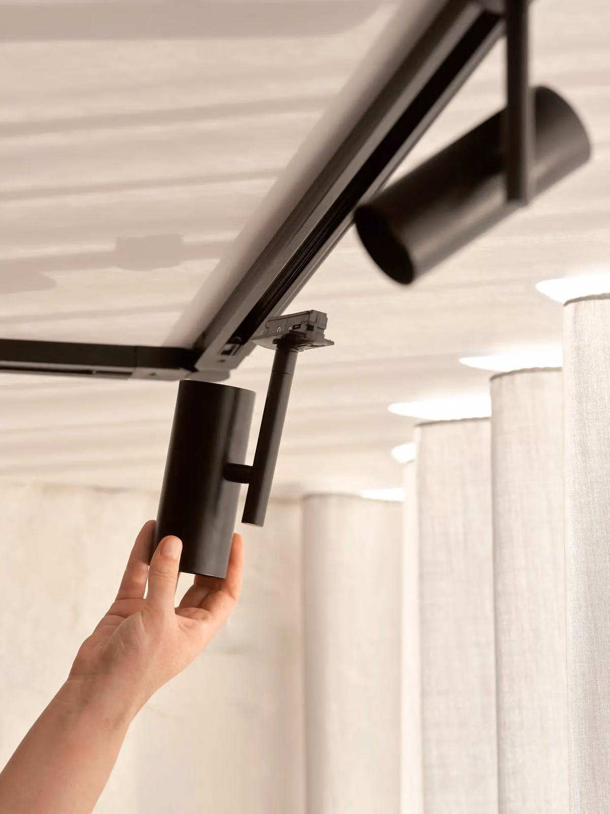 Nordlux Jerome Minimalist Black Metal Kitchen Rail GU10 Mains – 5