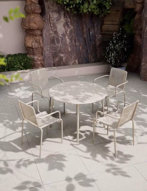 Royalcraft Porto 4 Seater Round Garden Table and Chairs Set in Beige Powder Coated Steel