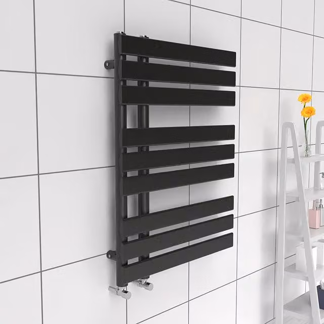 Lux Heat Open Flat Steel Towel Radiator in Pewter, W: 60.0 cm, H: 80.0 cm
