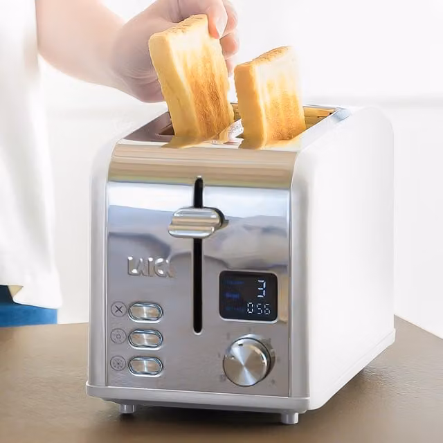 Laica 2 Slice Digital Toaster with Digital Display in White