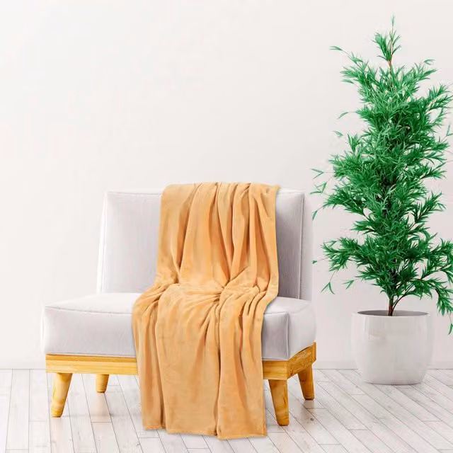 Berkfield Home Fluffy Polyester Blanket in Brown, W/D/H: 130 x 170 cm