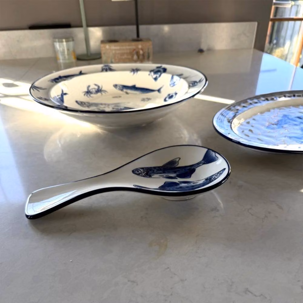 Verano Spanish Ceramics Ocean Fish Ceramic Large Serving Dish in Blue and White, W: 36.5 cm, H: 7 cm – 6