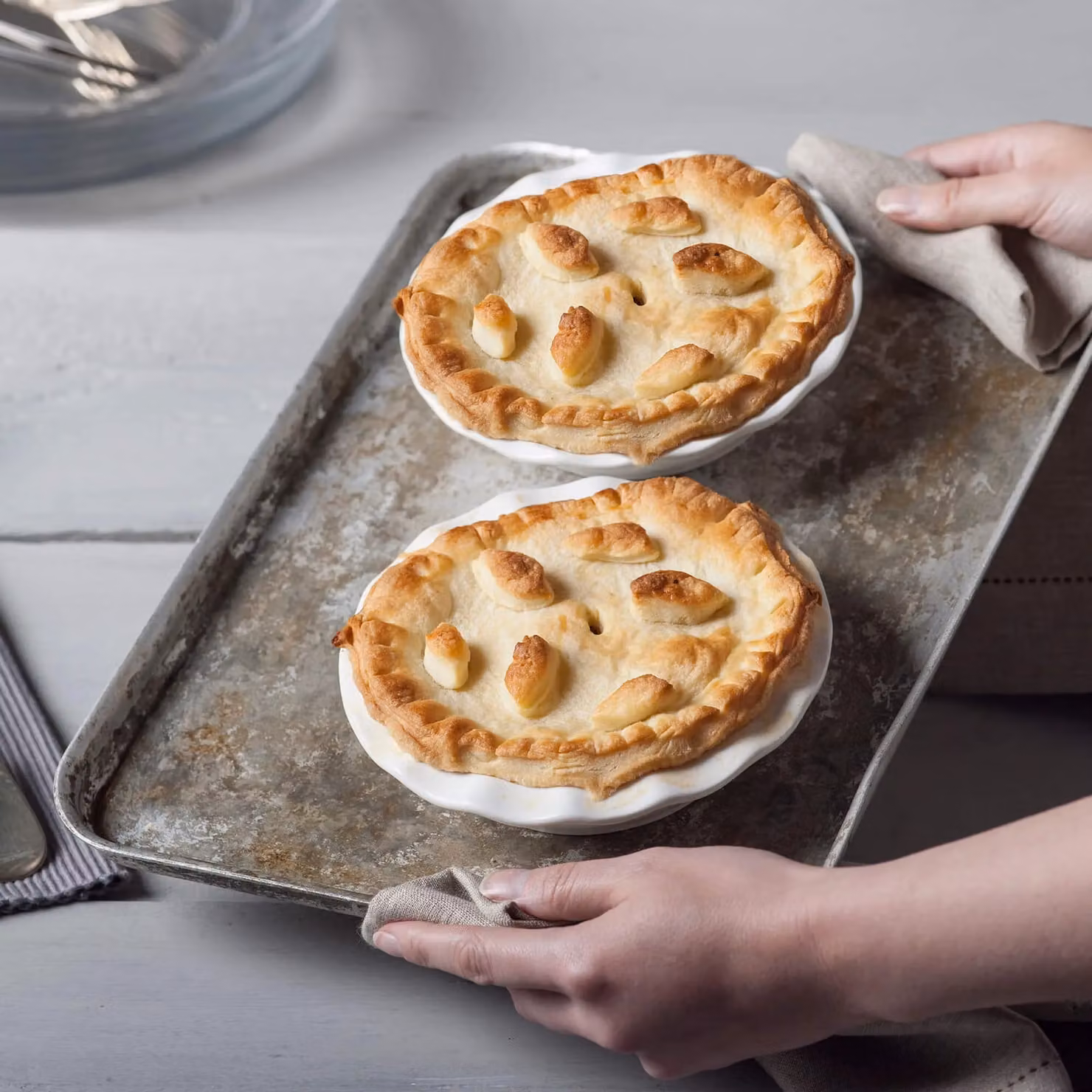 WM Bartleet & Sons White Porcelain Individual Round Pie Dish with Crinkle Crust Rim, Set of 2 – 3