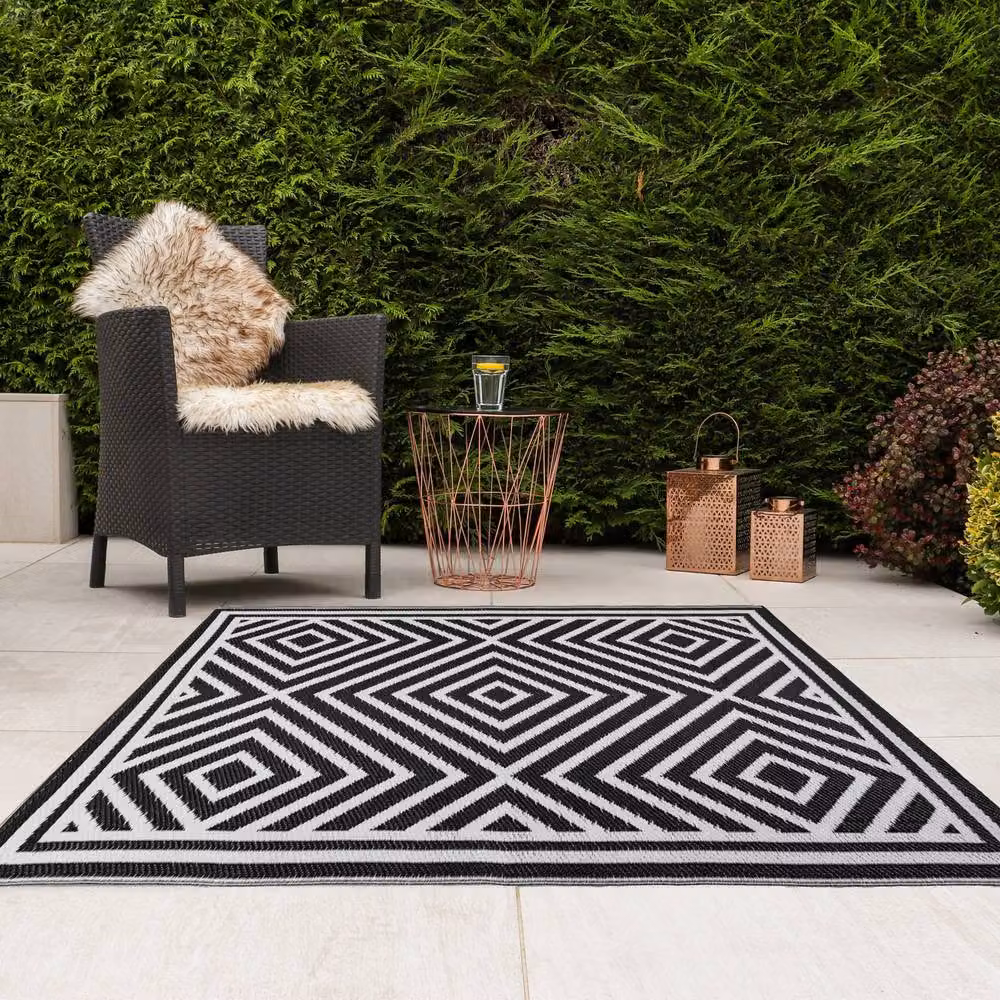 JVL Mosaic Tile Design Reversible Outdoor Patio Rug in Black, W/D: 120 x 170 cm – 6
