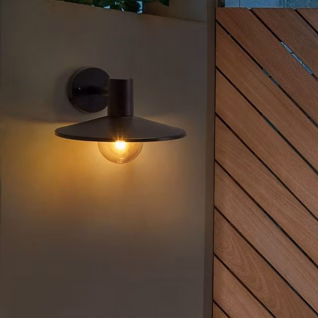 Wyld and Coco Modern Round Outdoor Wall Light in Matte Black Aluminium and Glass for Garden and Terrace, W/D/H: 20 x 20 x 30 cm