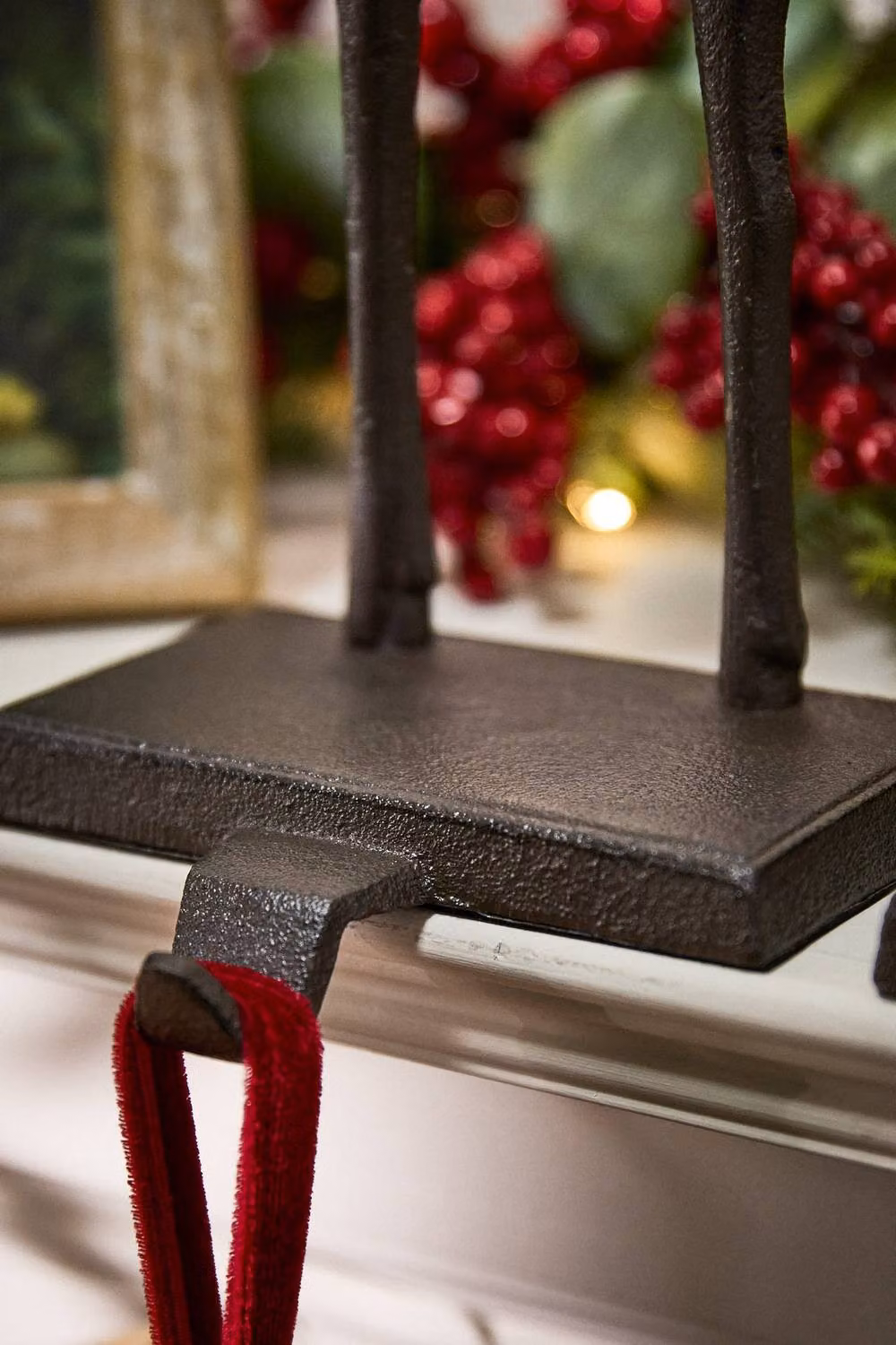 Dibor Set of 2 Brown Reindeer Decorative Christmas Stocking Hooks – 4