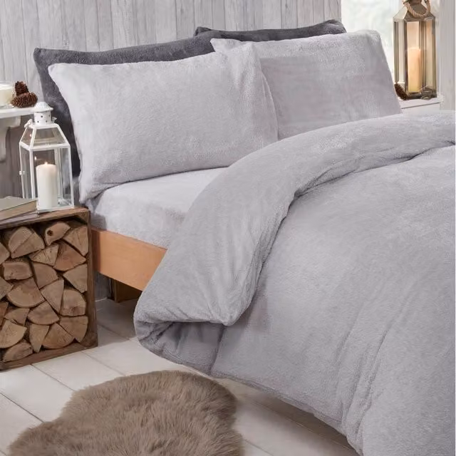 Brentfords Teddy Fleece Duvet Cover and Pillowcase Set in Silver Grey, W: 140 cm, L: 200 cm – 1