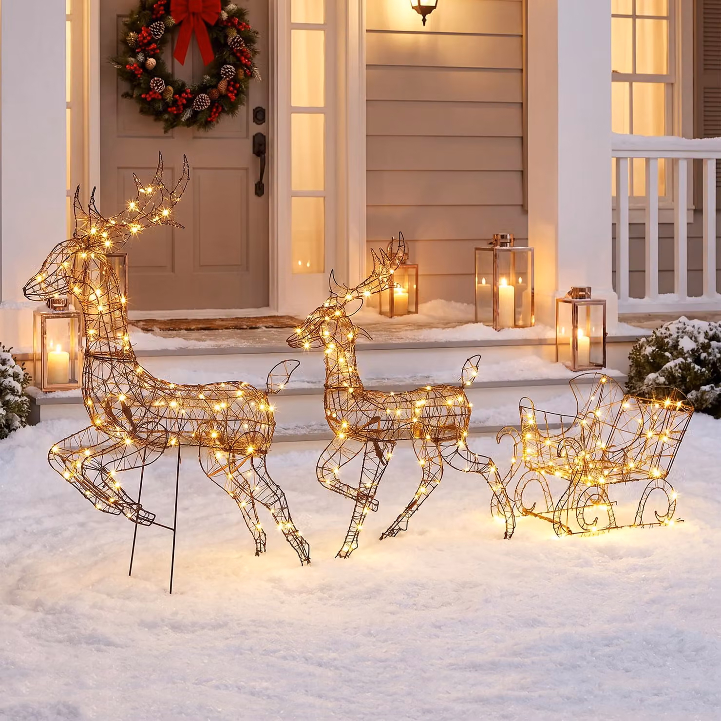 Outsunny 3-Piece Lighted Reindeer and Sleigh Set in Brown and White with Warm White LEDs and Daily Timer – 2