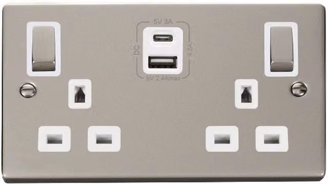 SE HOME Pearl Nickel 2 Gang 13A DP Ingot Type A C USB Twin Double Switched Plug Socket in Silver