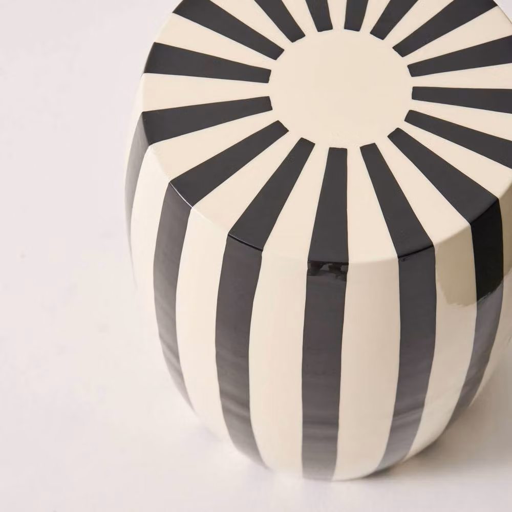 sweeek Modern Round Side Table in Two-Tone Enameled Steel, Black, Terracotta and Green, W/D/H: 35 x 35 x 46 cm – 5