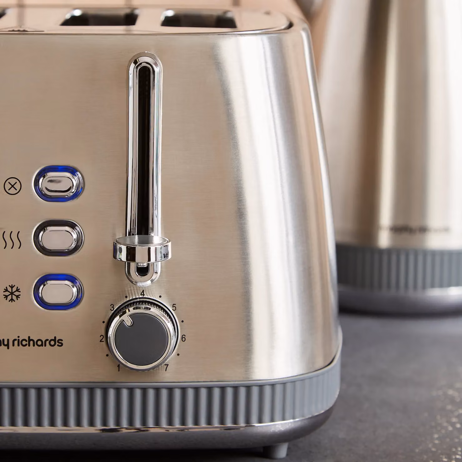 Morphy Richards Mexborough 4 Slice Toaster in Black and Grey Stainless Steel with Timer – 4
