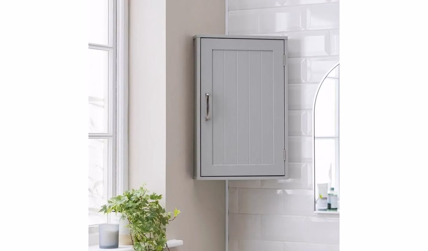 Cheap Furniture Warehouse Grey Tongue and Groove Wall Mounted Corner Bathroom Cabinet with Hinged Doors and Internal Shelves