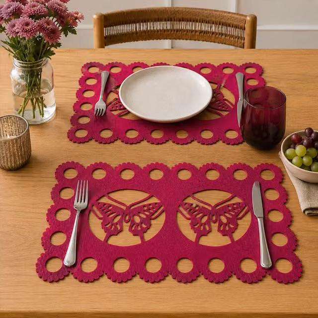 Orsina Set of 2 Pink Rectangular Felt Placemats – 2