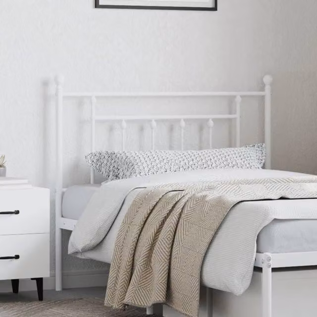 Berkfield Home Classic Metal Headboard in White – 1