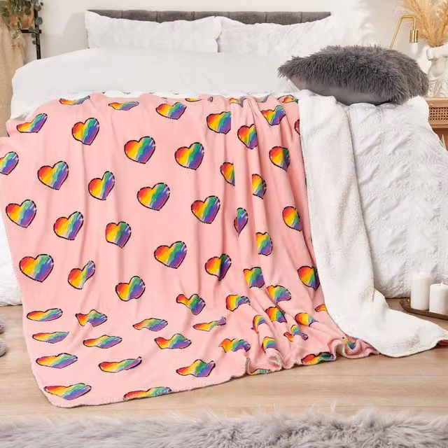 Dreamscene Rainbow Hearts Sherpa Fleece Blanket, Pink, W/D/H: 150 x 180 cm