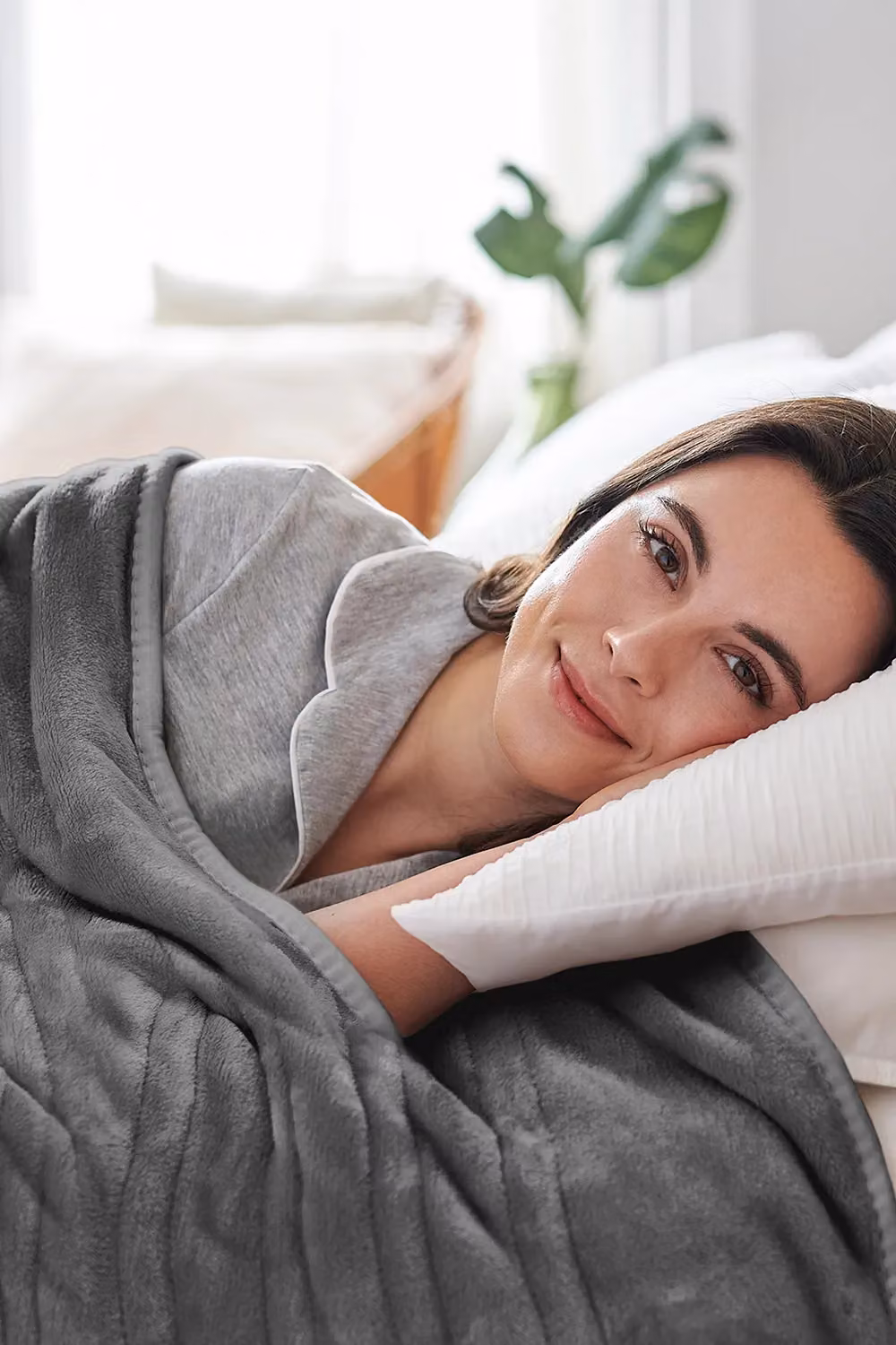Cosi Home Grey Fleece Electric Heated Throw – 4