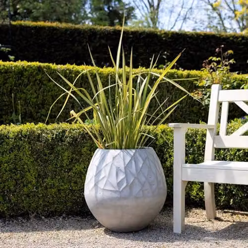 Primrose Geometric Pattern Effect Concrete Planter in Grey, Beige or White, Height: 50 cm – 1