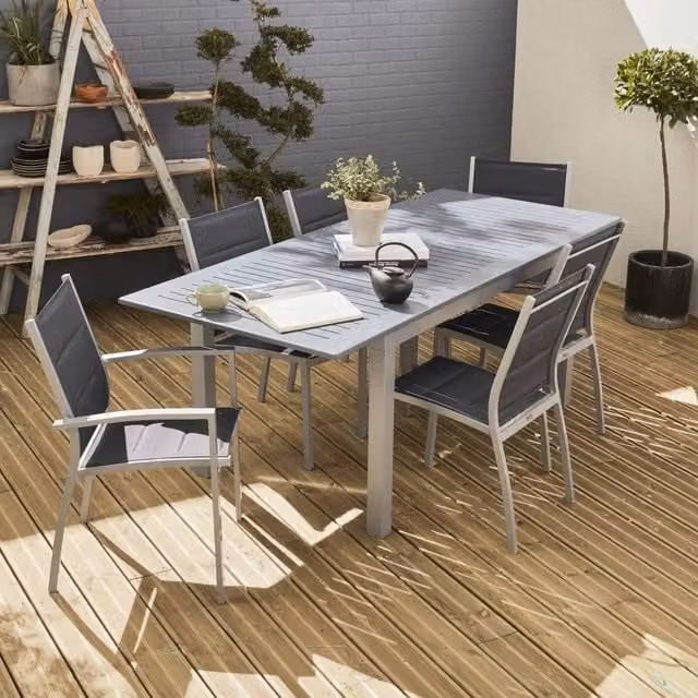 sweeek 6-Seater Extendable Aluminium Garden Table and Chairs Set in Matt Grey