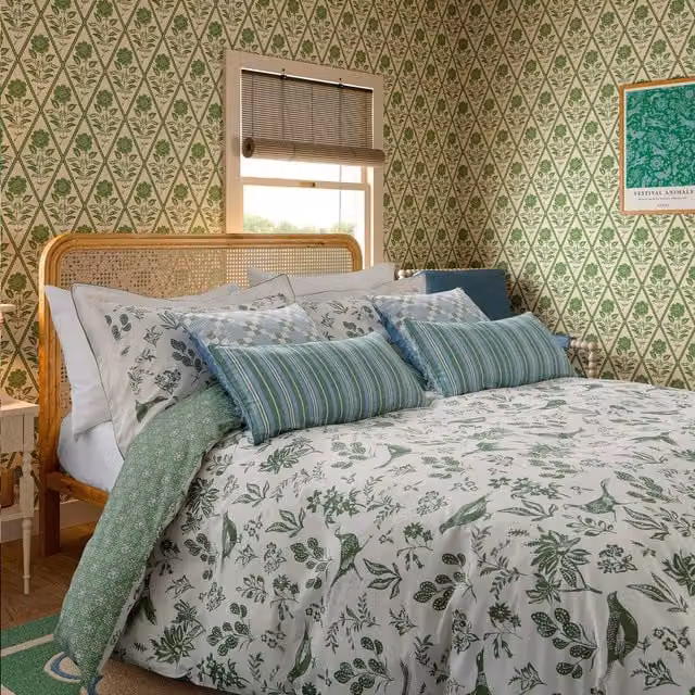 Joules Festival Pheasants Double Duvet Cover and Pillowcase Set, Green Cotton Percale, W: 140 cm, L: 200 cm