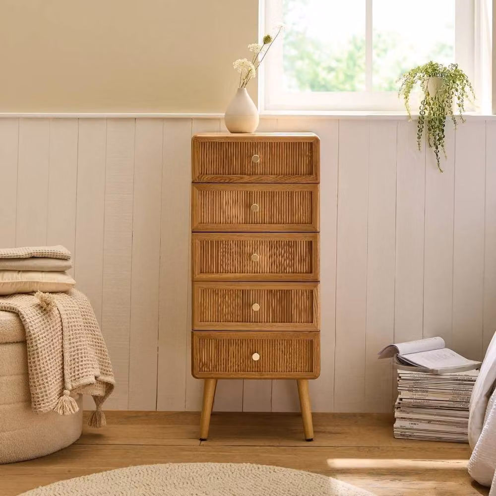 CALICOSY 5-Drawer Chest with Slatted Fronts in Light Brown – 2